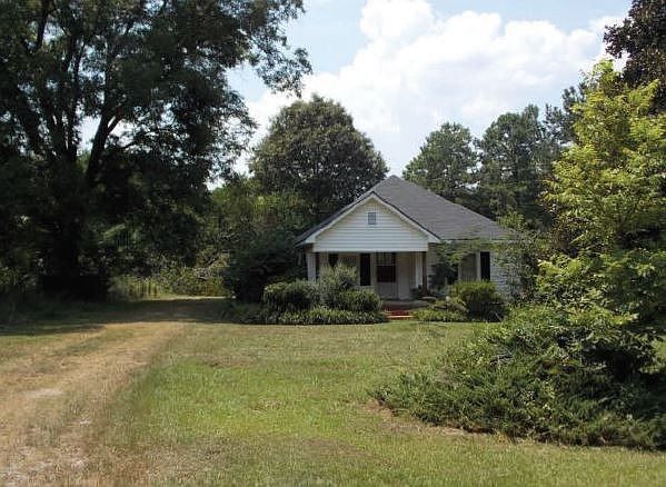 2nd image of 3365 Simpson Rd