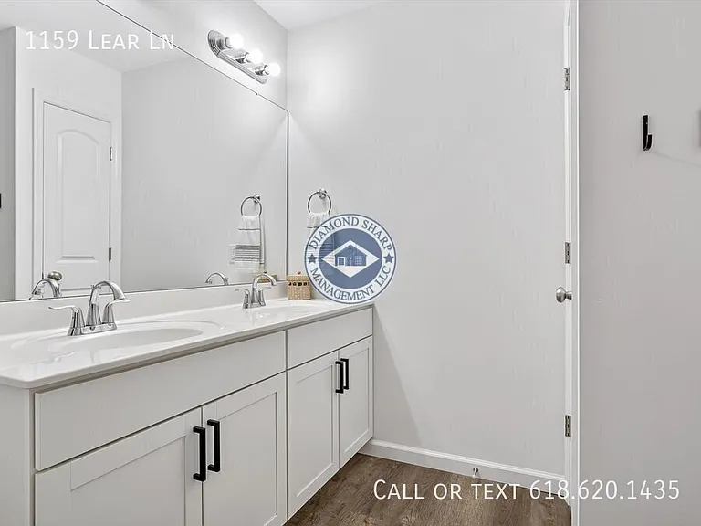 1159 Lear Ln — Photo 11