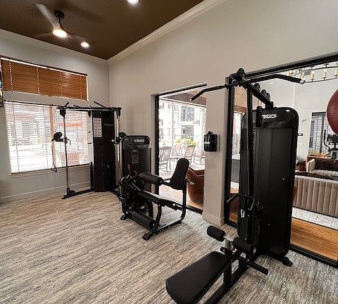 5th image of 10575 Westpark Dr APT 335