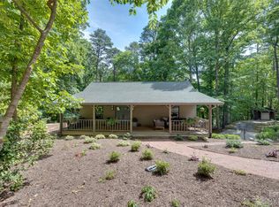 401 Red Barn Trl, Matthews, NC 28104