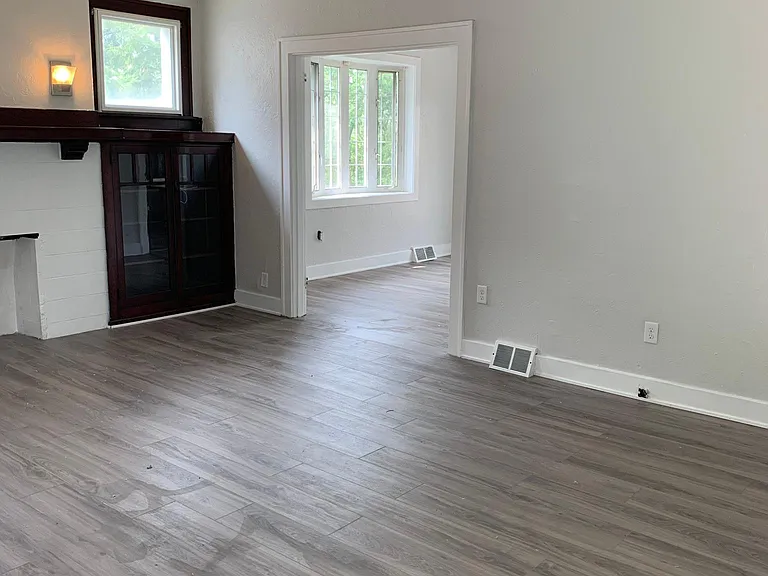 702 Fairview Ave — Photo 12