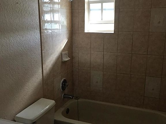 3rd image of 7989 NW 35th Ct #1