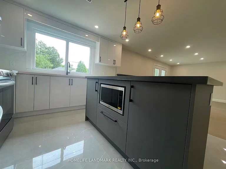 17 Rosemeade Ave #2 — Photo 7