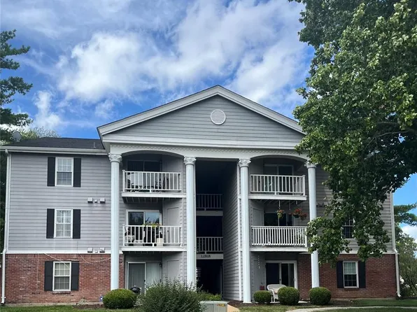 12818 Portulaca Dr APT D, Saint Louis, MO 63146