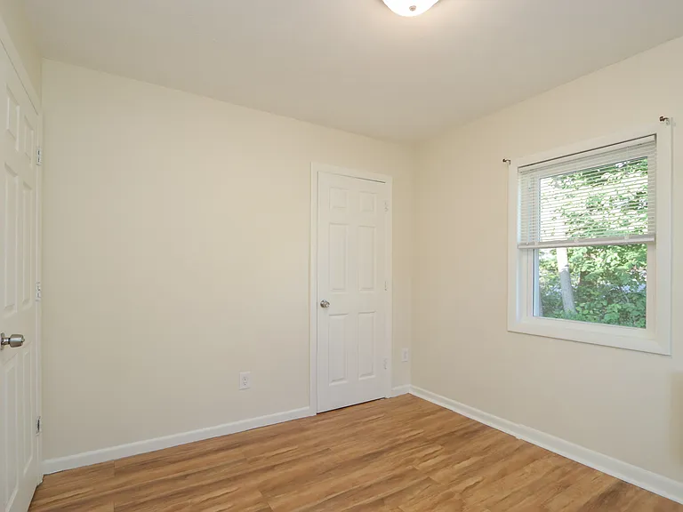 323 Montcalm St #L — Photo 19