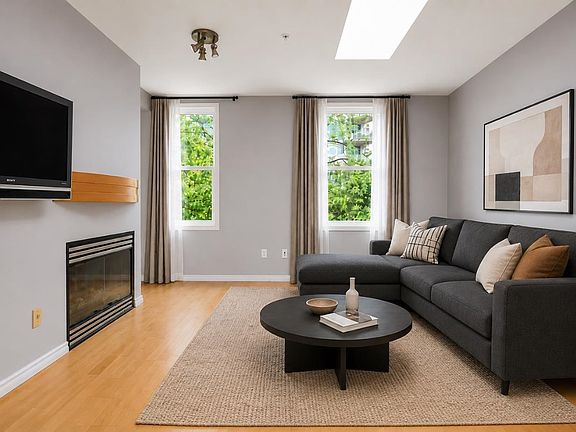 3rd image of 108 Esplanade W #103