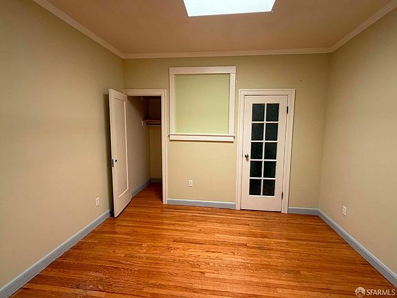 4th image of 2635 Clement St