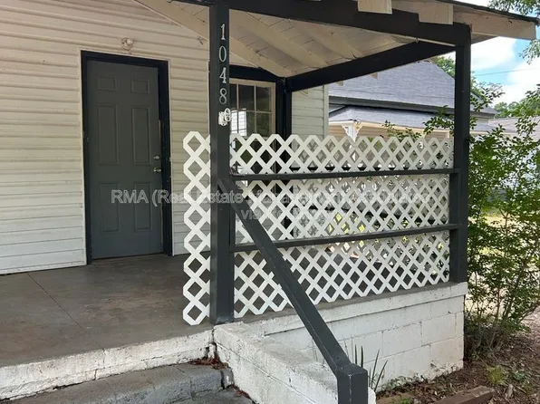 1048 W College St, Griffin, GA 30224