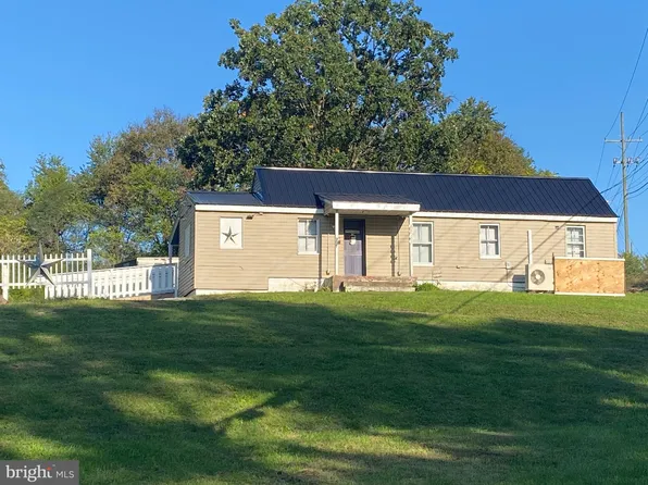 3003 Shepherdstown Rd, Martinsburg, WV 25404