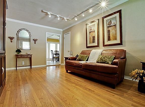 5th image of 8806 Clearwater Dr