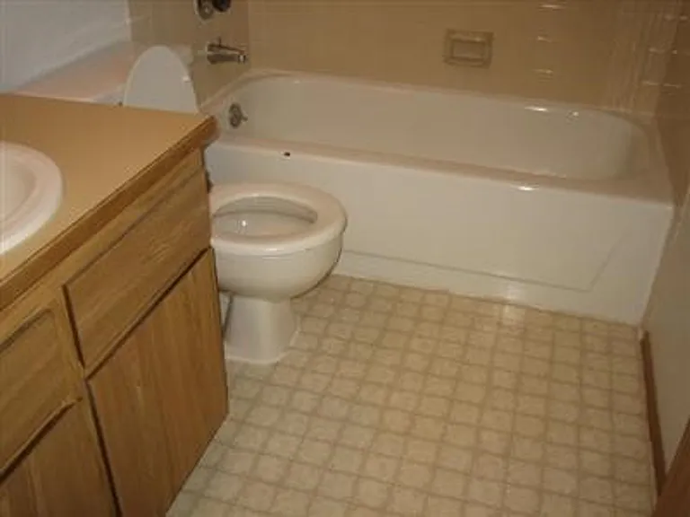 10135 NE 137th Pl #11 — Photo 11
