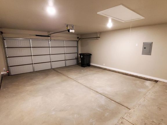 3rd image of 1120 Canal St