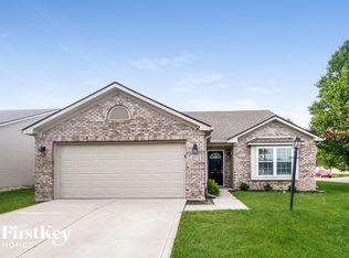 8426 Bluestem Ln, Plainfield, IN 46168