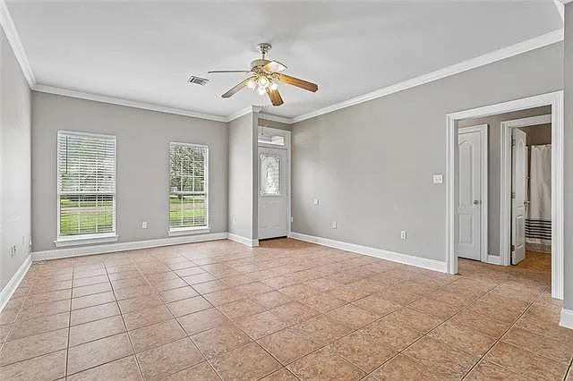 39350 Brookfield Dr — Photo 2