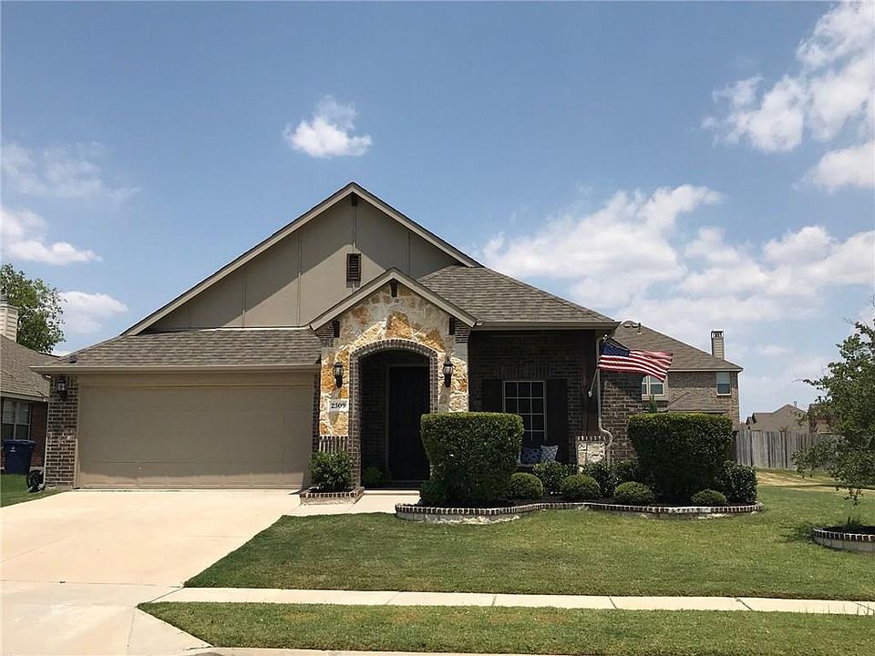 1st image of 2309 Gregory Creek Dr