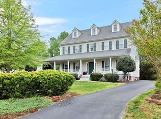 3308 White Chimneys Ct, Glen Allen, VA 23060