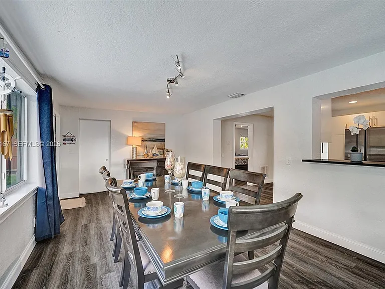 3730 SW 47th Ct — Photo 40