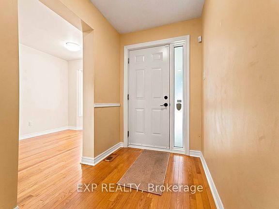 3rd image of 28 Glenmoriston Ave