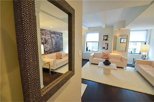 Rented by Global Realty Opportunities | media 42