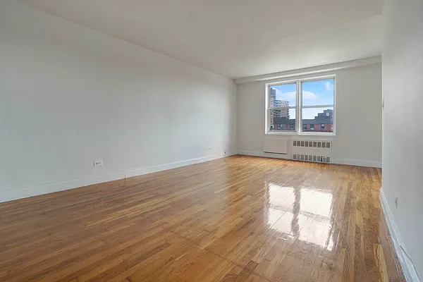 Rented by Oxford Property Group | media 16