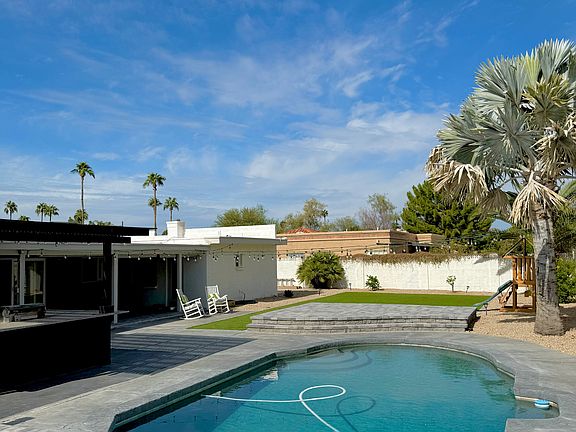 5th image of 15609 N 59th St