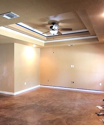 3rd image of 327 County Road 6871 E