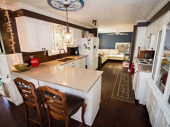 4th image of 11815 N Stevens Ct
