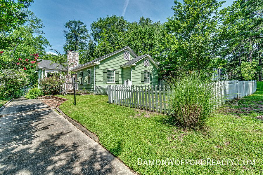 3745 Kings Hwy, Jackson, MS 39216 Zillow