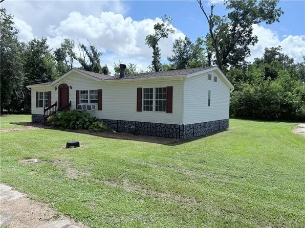 130 Daffodil St, Mount Airy, LA 70076