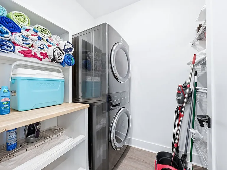 Laundry Room Cabinet