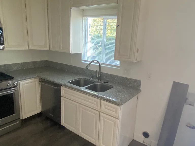 730 S 46th St #732 — Photo 8