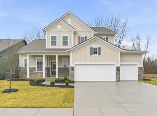 14319 Hidden Lakes Dr, Noblesville, IN 46060