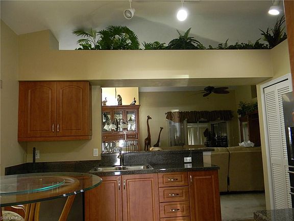 5th image of 20919 Country Barn Dr