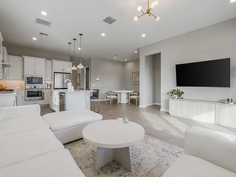 10553 W Albert Ln — Photo 12