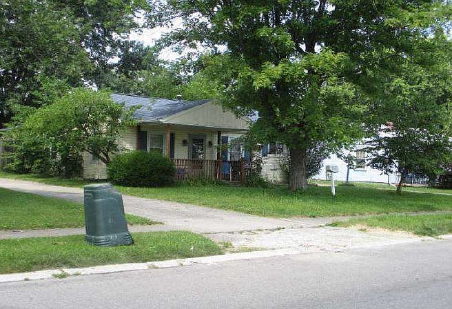 1st image of 881 Richmond Ave