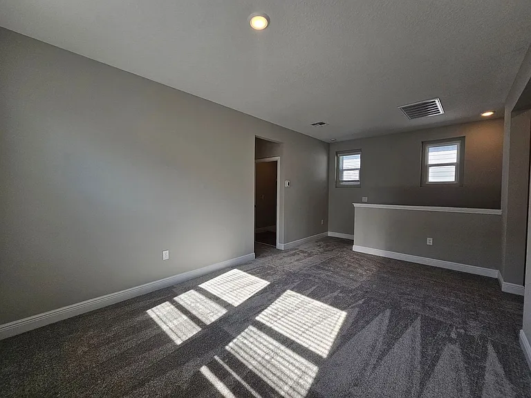 14371 Braemar St — Photo 17