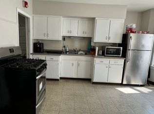 6 Lawton St #1-1F, Pawtucket, RI 02860