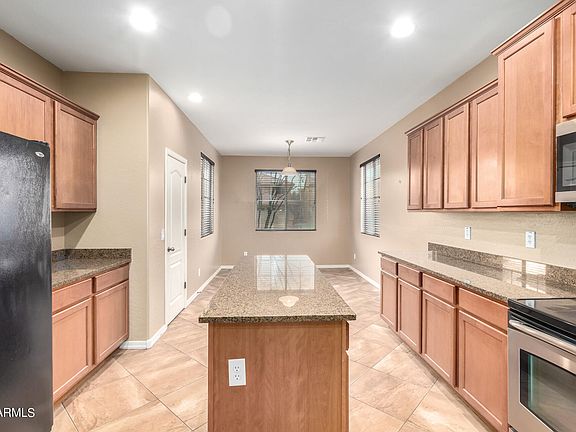 4th image of 695 W DESERT MOUNTAIN Drive