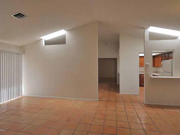 2nd image of 5253 N Adobe Cir