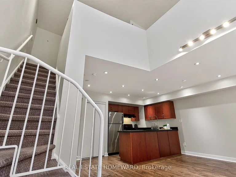 21 Earl St #115 — Photo 4
