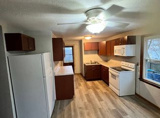 427 Galloway Ct, Waterloo, IA 50701