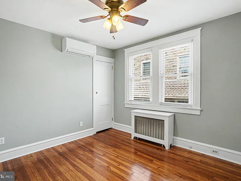 210 E 11th Ave — Photo 28