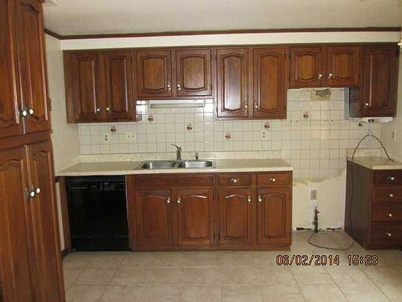 4th image of 3915 Murryhill Ct