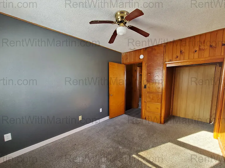 812 E End Ave — Photo 11