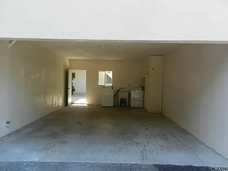 8925 La Puebla Ave #I — Photo 13