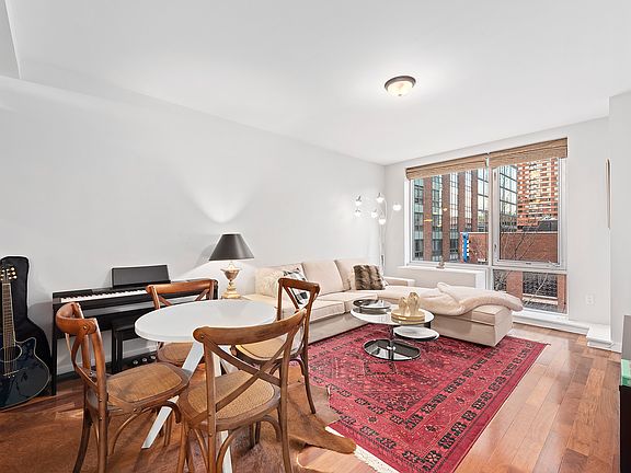 3rd image of 2-40 51st Ave #2N