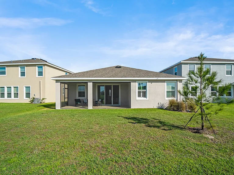 2516 Osprey Peak Way — Photo 31