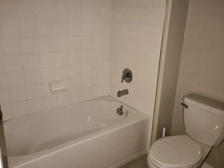 1583 Cassius St — Photo 15