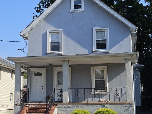 718 Bound Brook Rd Floor 2