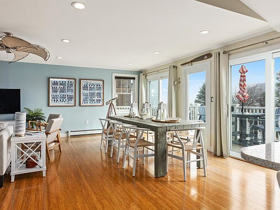 3rd image of 8 77th St